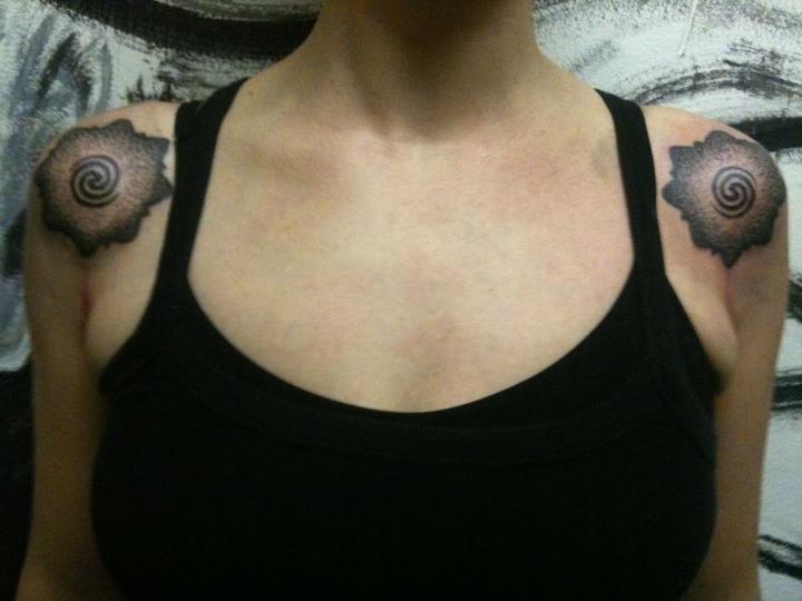Borneo-Rose-Tattoos-17
