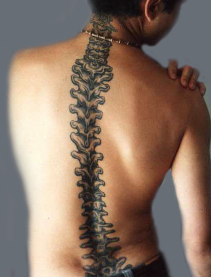 Spine-Bone-Tattoo-Style-For-Boys-1